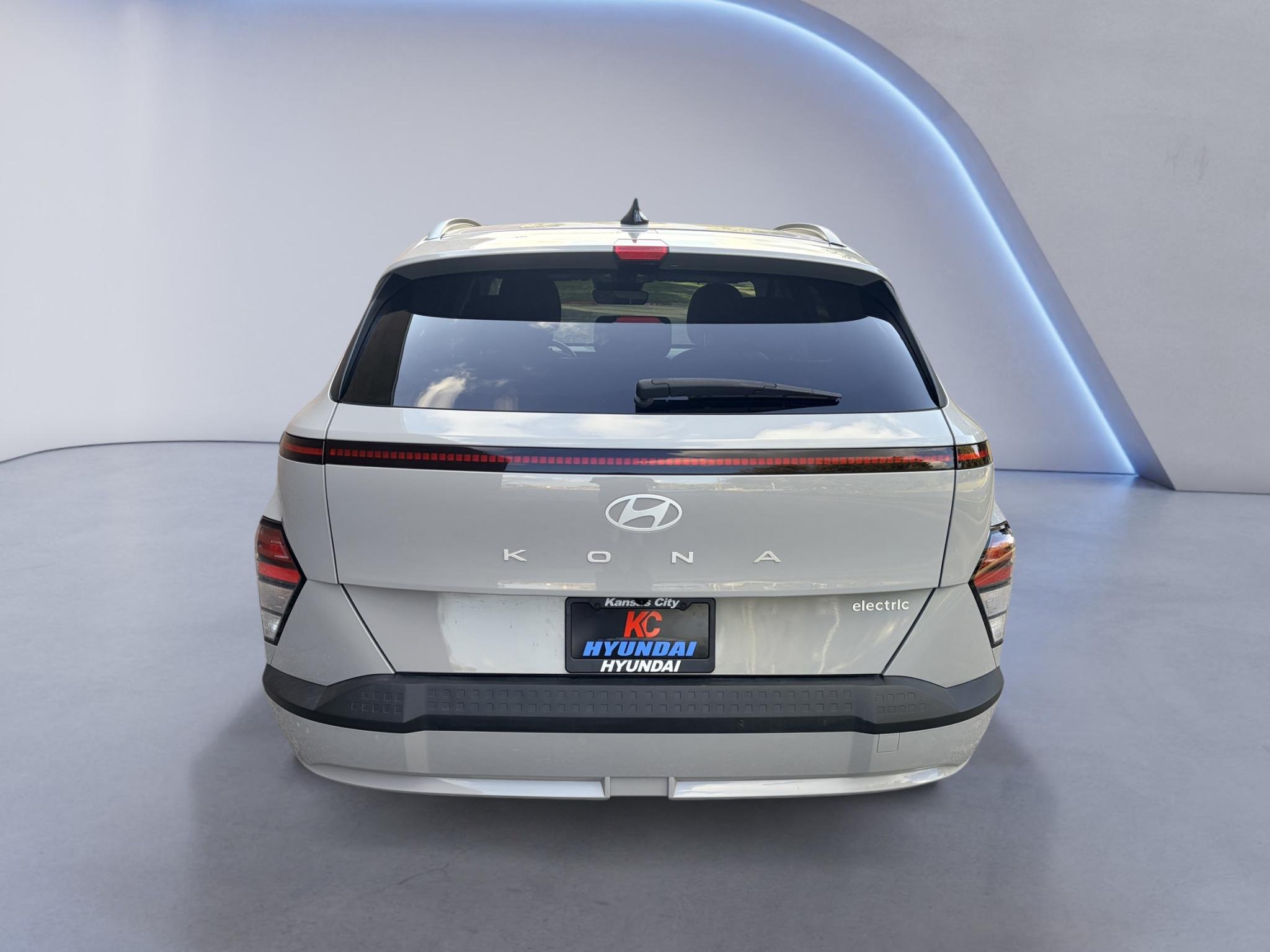 Certified Used 2024 Cyber Gray Metallic Hyundai SEL image 4