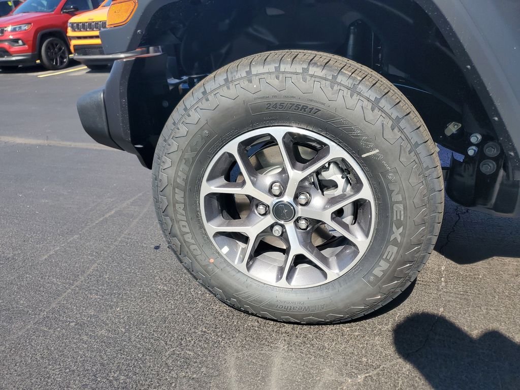 New 2026 Granite Crystal Metallic Clearcoat Jeep Sport S image 6