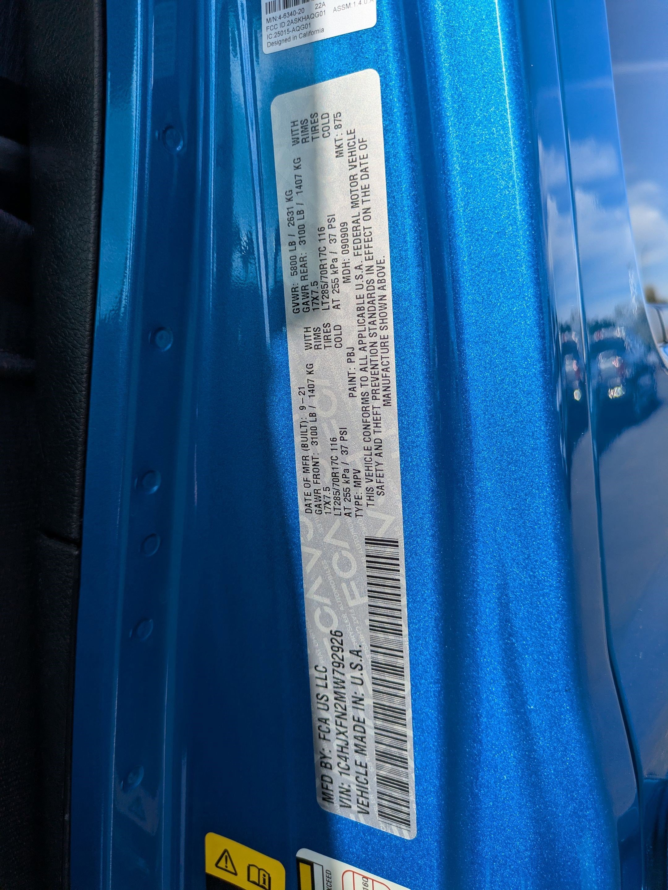 Used 2021 Hydro Blue Pearlcoat Jeep Unlimited Rubicon image 33