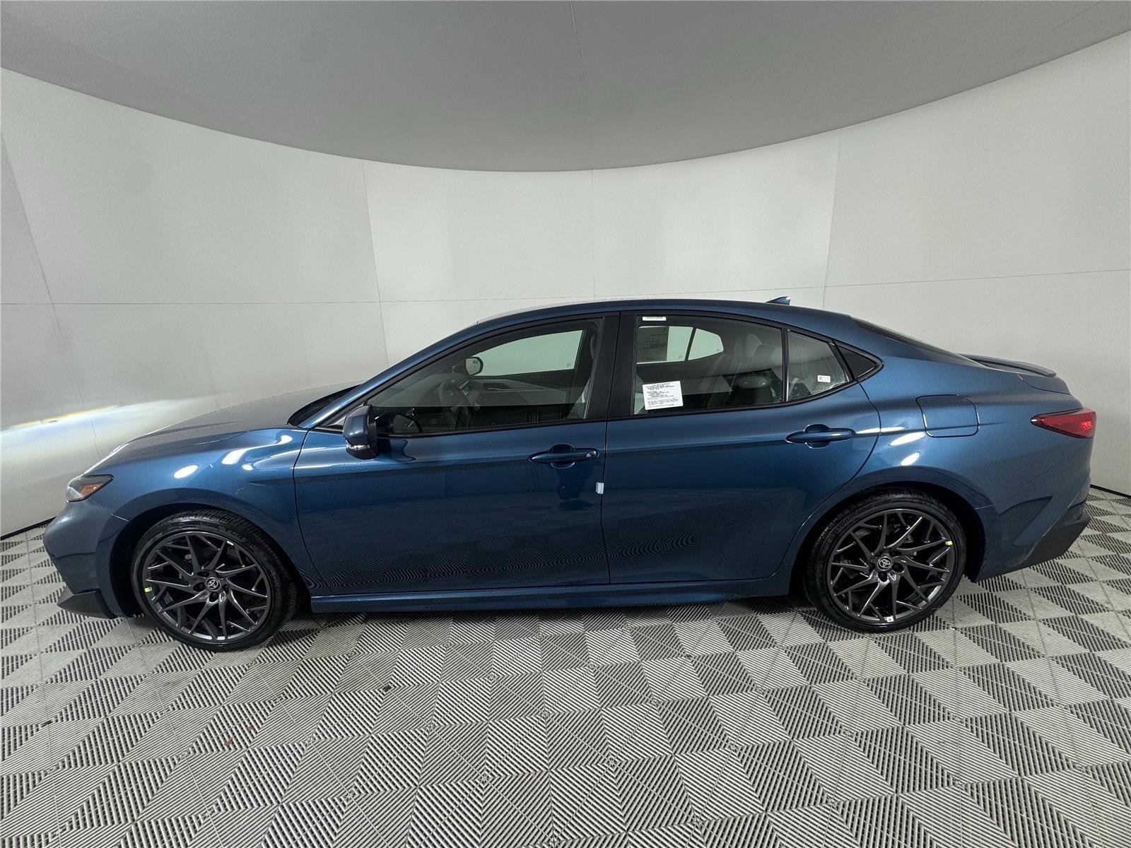 New 2026 Ocean Gem Toyota  SE image 14
