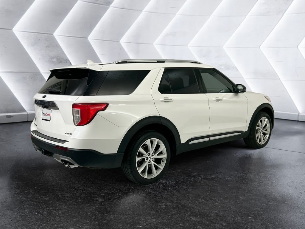Used 2023 White Ford Platinum image 4