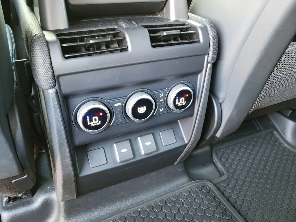 2023 Land Rover Defender V8 - Photo 13