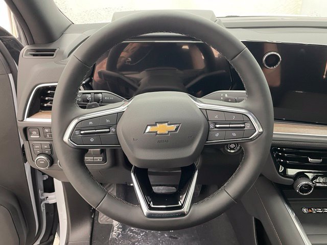 New 2026 Polar White Tricoat Chevrolet High Country image 12