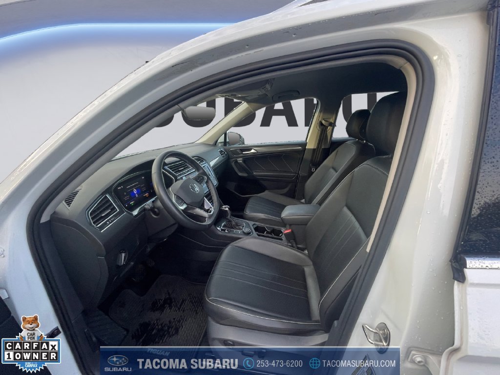 Used 2022  Volkswagen 2.0T SE image 10