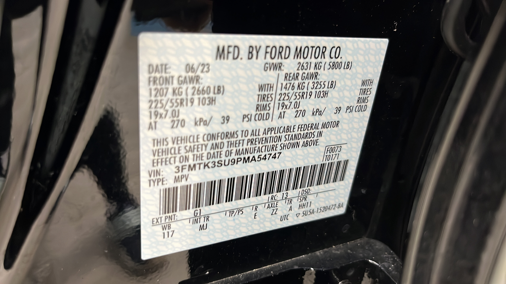 Used 2023 Shadow Black Ford Premium image 28