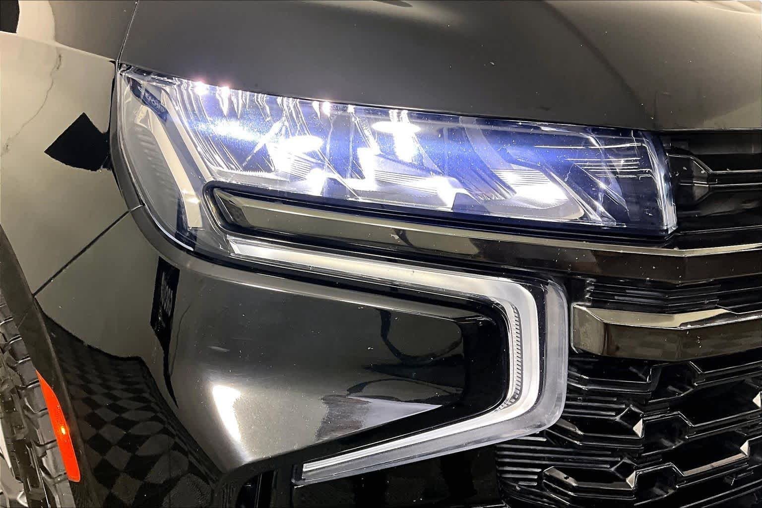 Used 2021 BLACK Chevrolet Z71 image 27