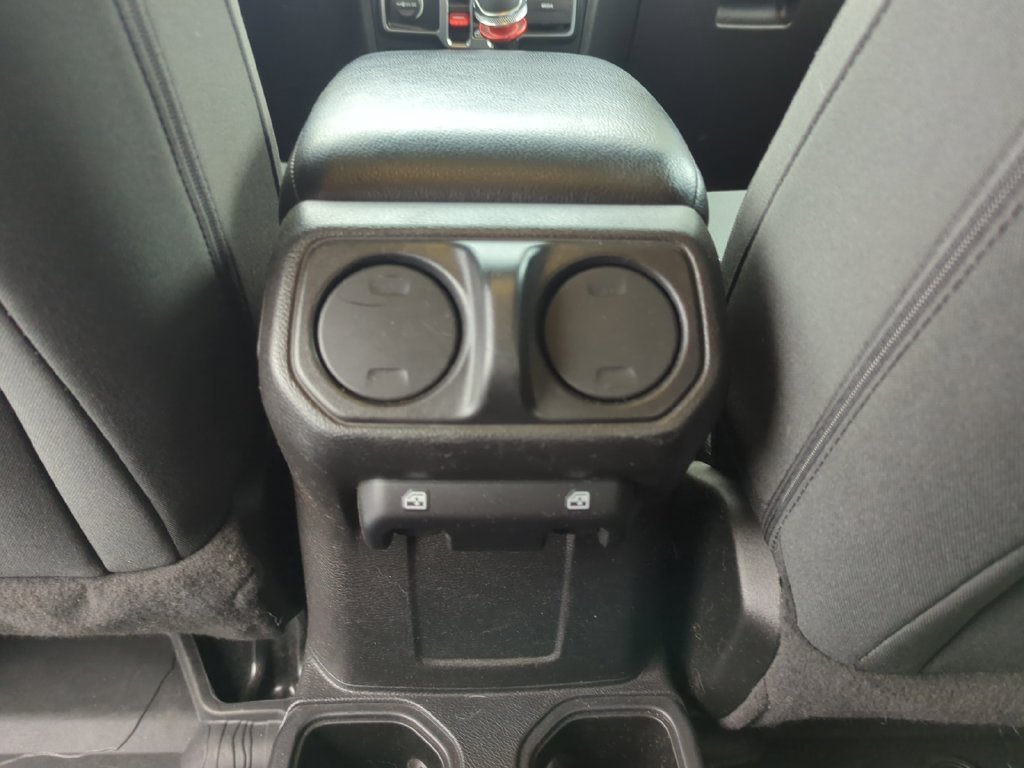 Used 2019 Gray Jeep Unlimited Sport S image 20