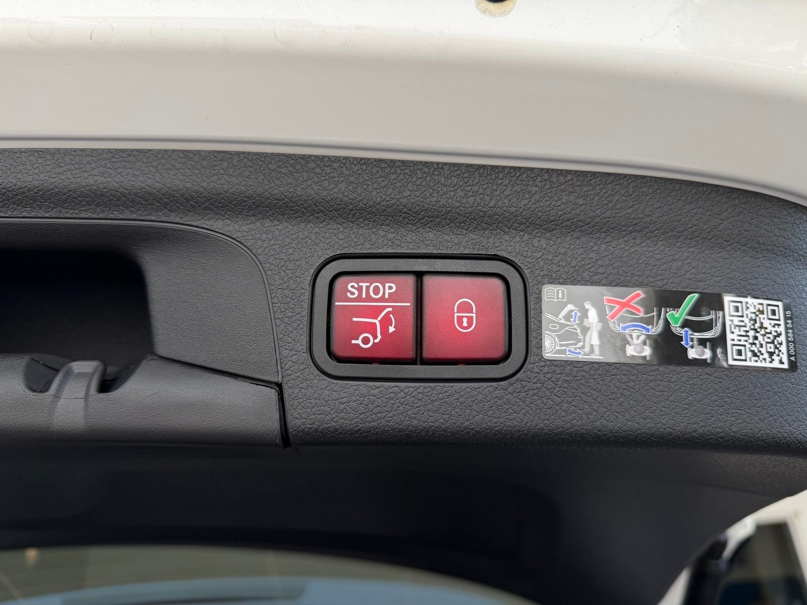 New 2026 Polar White Mercedes-Benz GLE 350 image 22