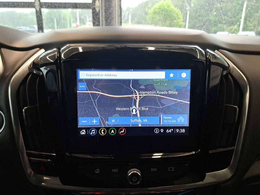 Used 2022 Red Chevrolet Premier image 22