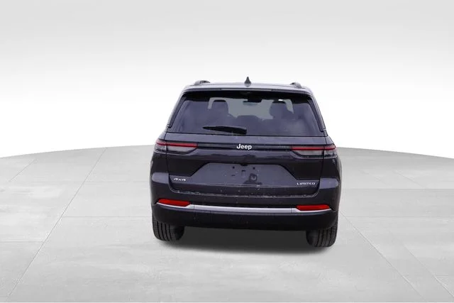 New 2026 Baltic Gray Metallic Clearcoat Jeep Limited image 4