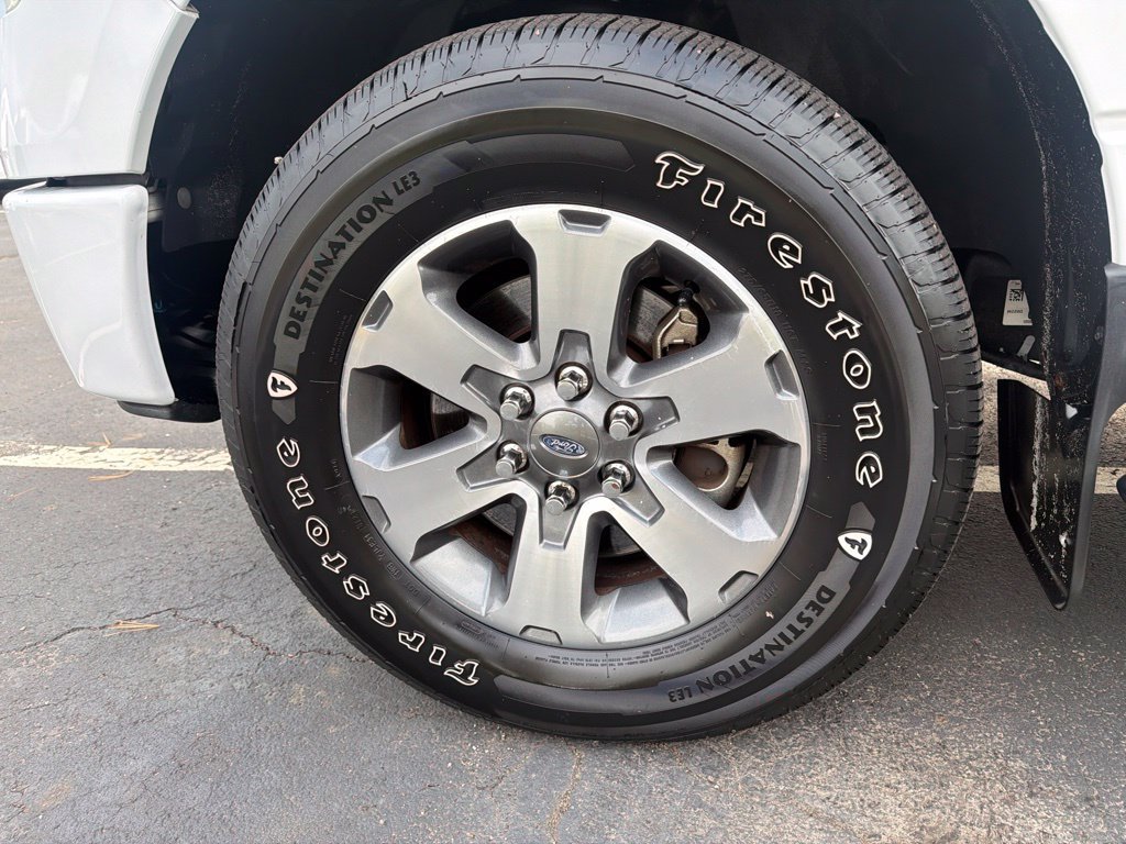 Used 2012 White Ford XLT image 13