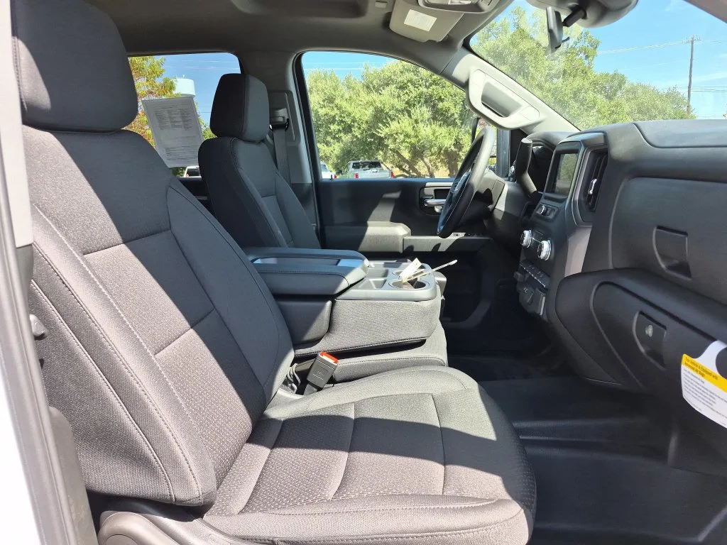 Used 2026 Summit White GMC Pro image 34