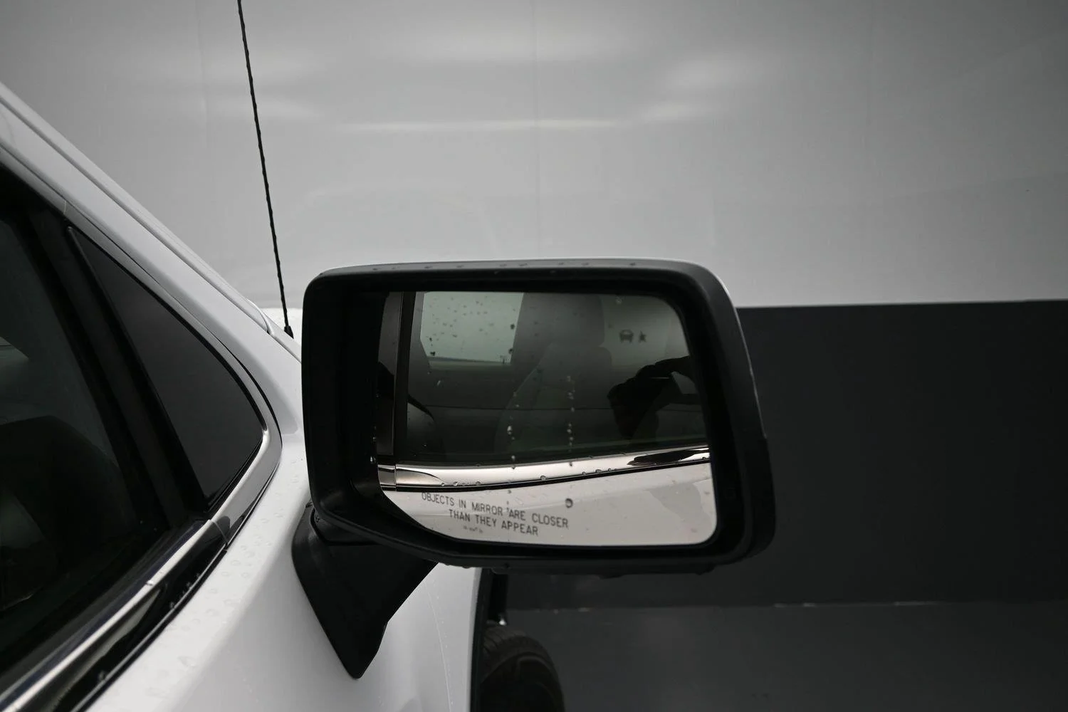 2026 GMC Sierra 1500 SLT - Photo 8