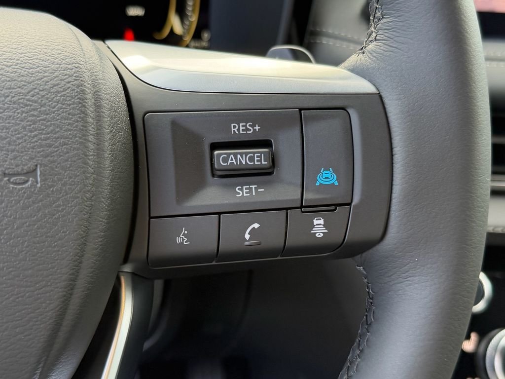 New 2027 RADIANT WHITE INFINITI Sport AWD image 23