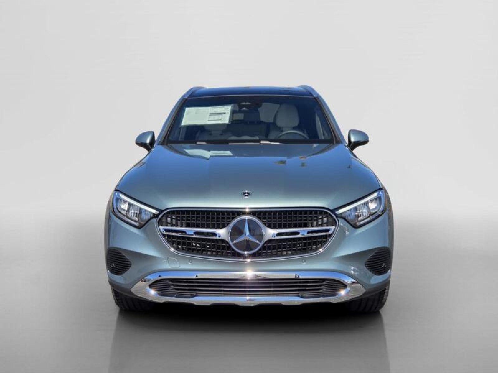 New 2026 Verde Silver Metallic Mercedes-Benz GLC 300 SUV image 8