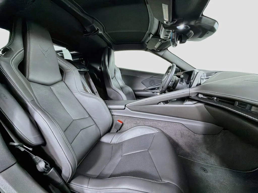 Used 2026 Black Chevrolet Z06 image 25