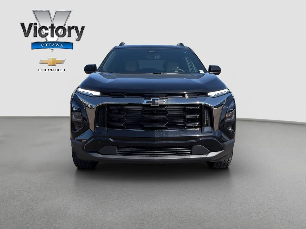 New 2026 Mosaic Black Metallic Chevrolet ACTIV image 2