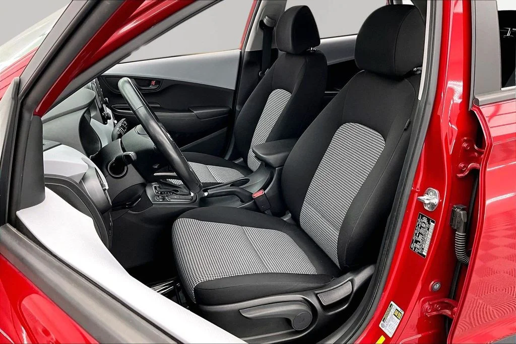Certified Used 2021 Pulse Red Hyundai SEL image 25