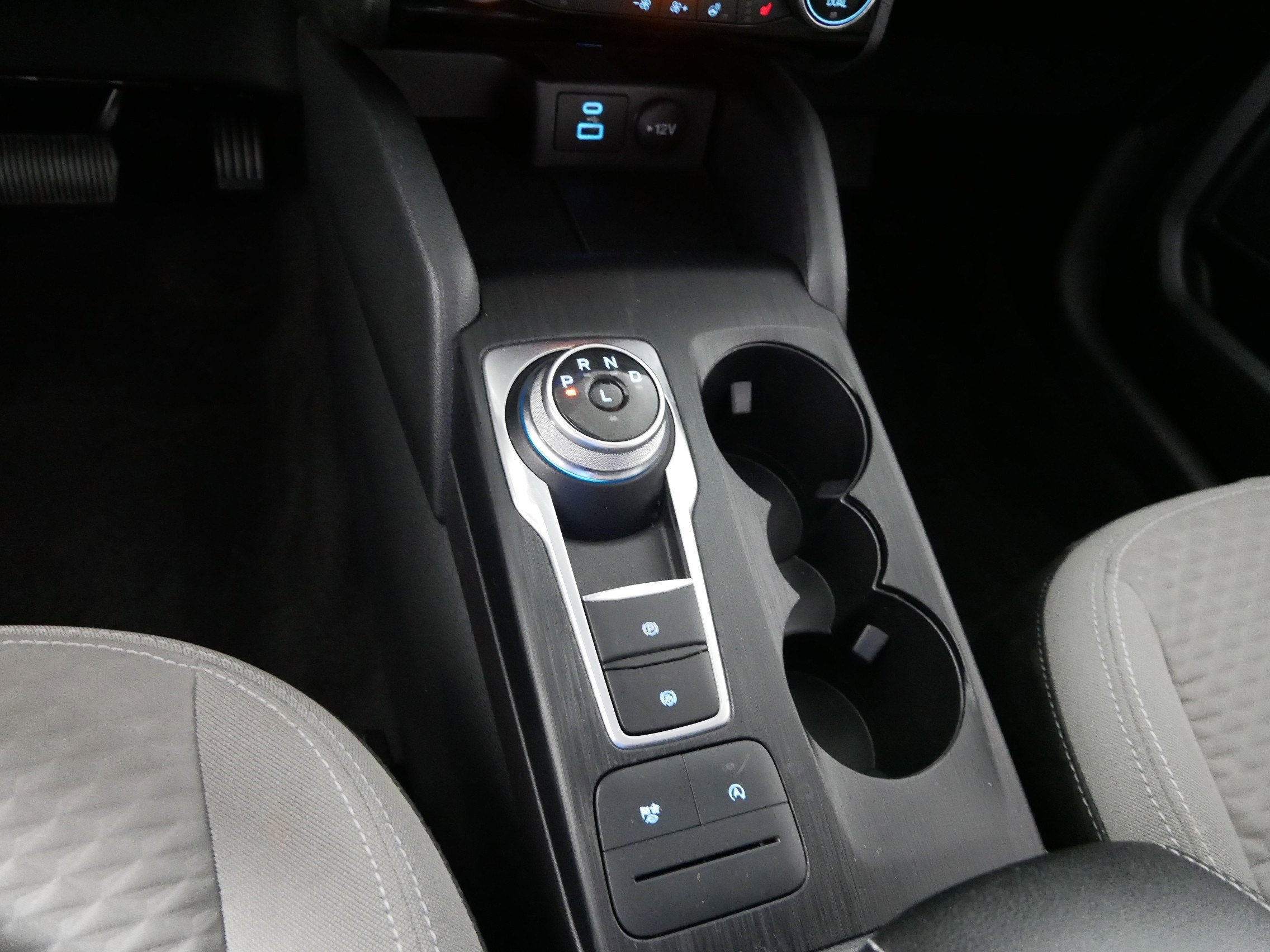 2022 Ford Escape SE - Photo 24