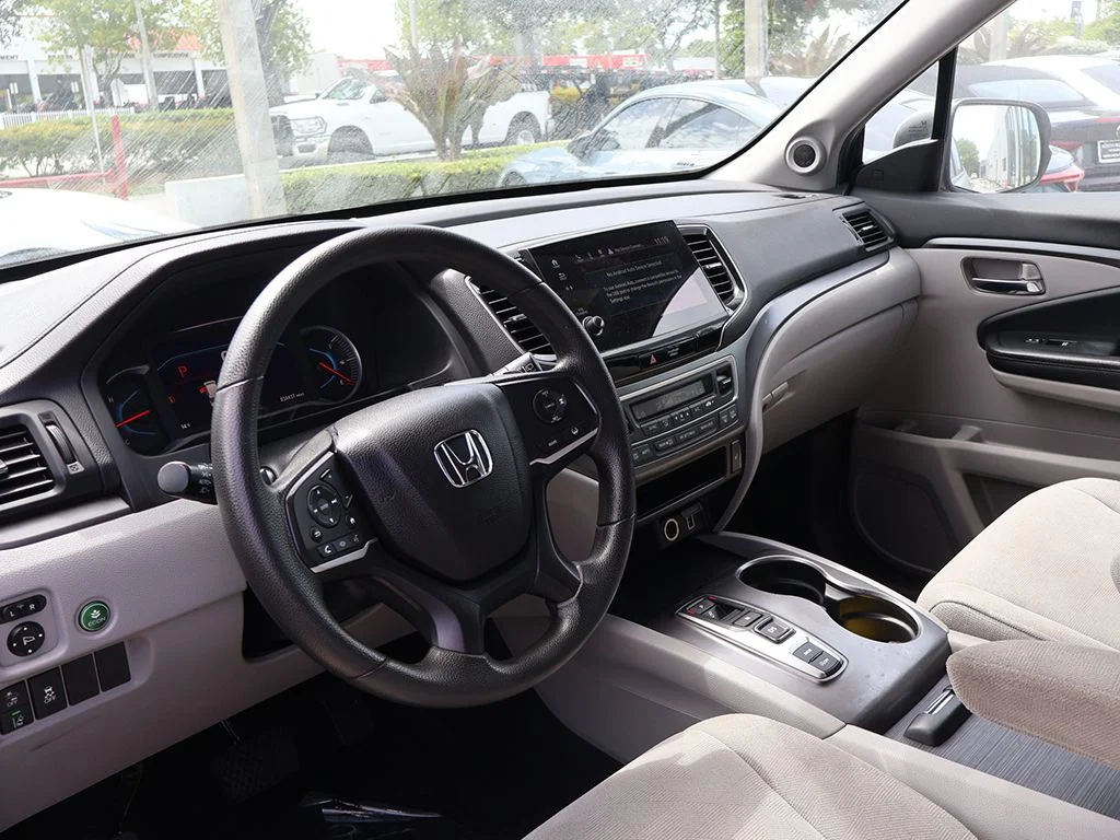 Used 2021 Silver Honda EX image 26