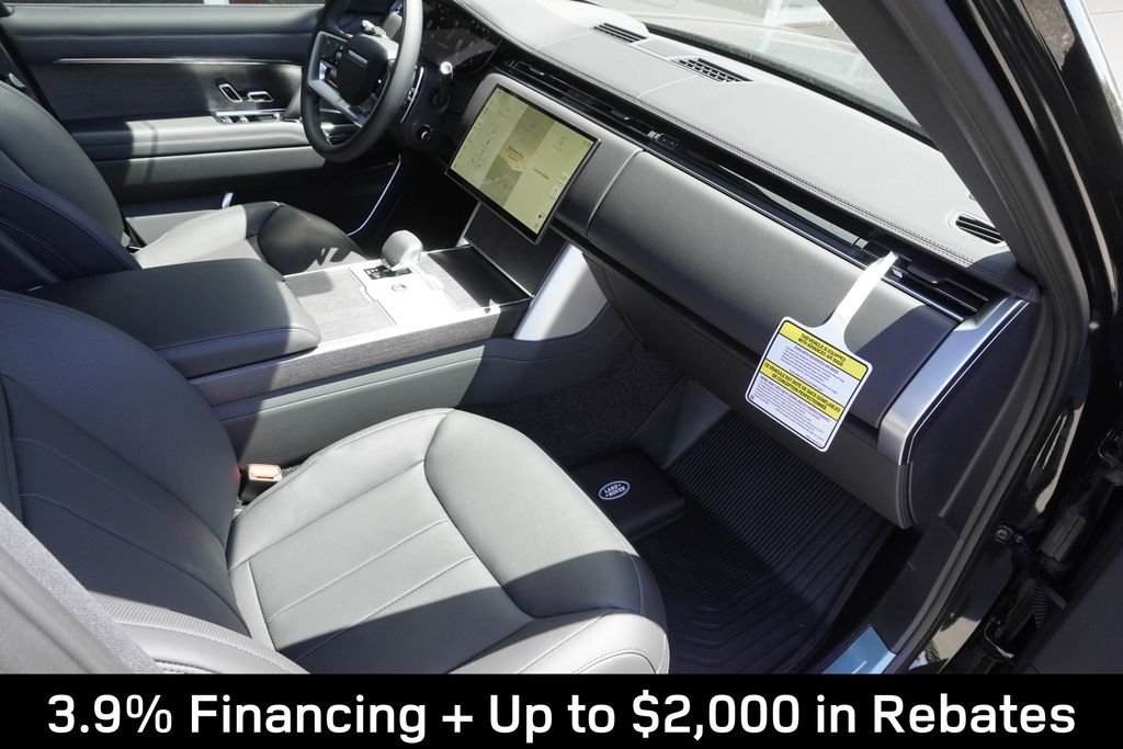 New 2026 Santorini Black Land Rover SE image 22