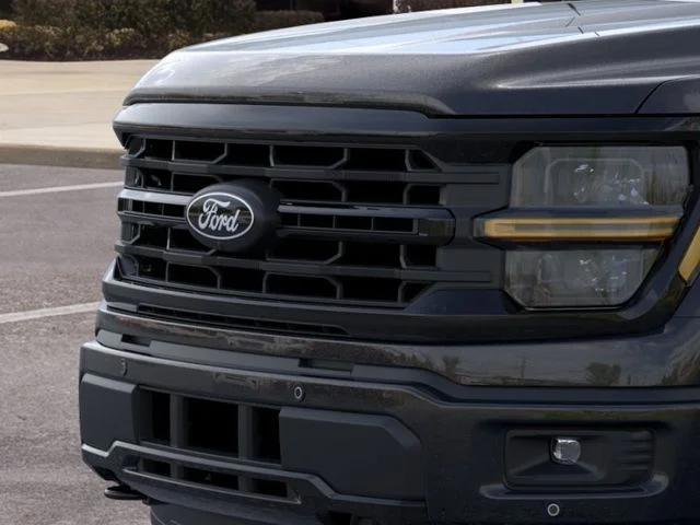 New 2026 Agate Black Metallic Ford XLT image 17