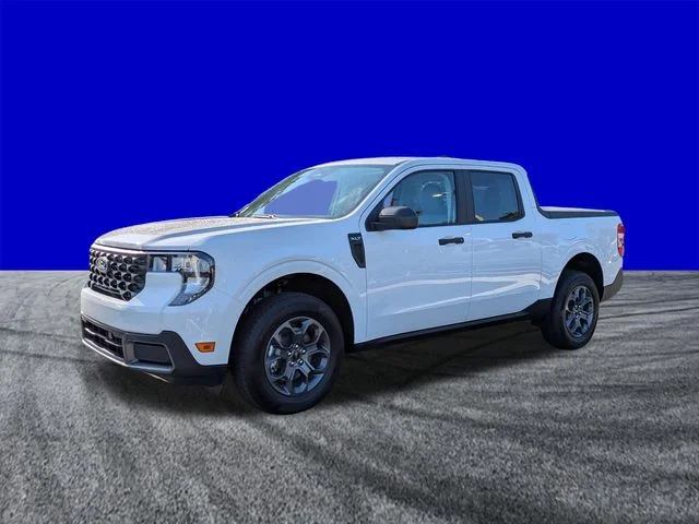 New 2026 Oxford White Ford XLT image 8