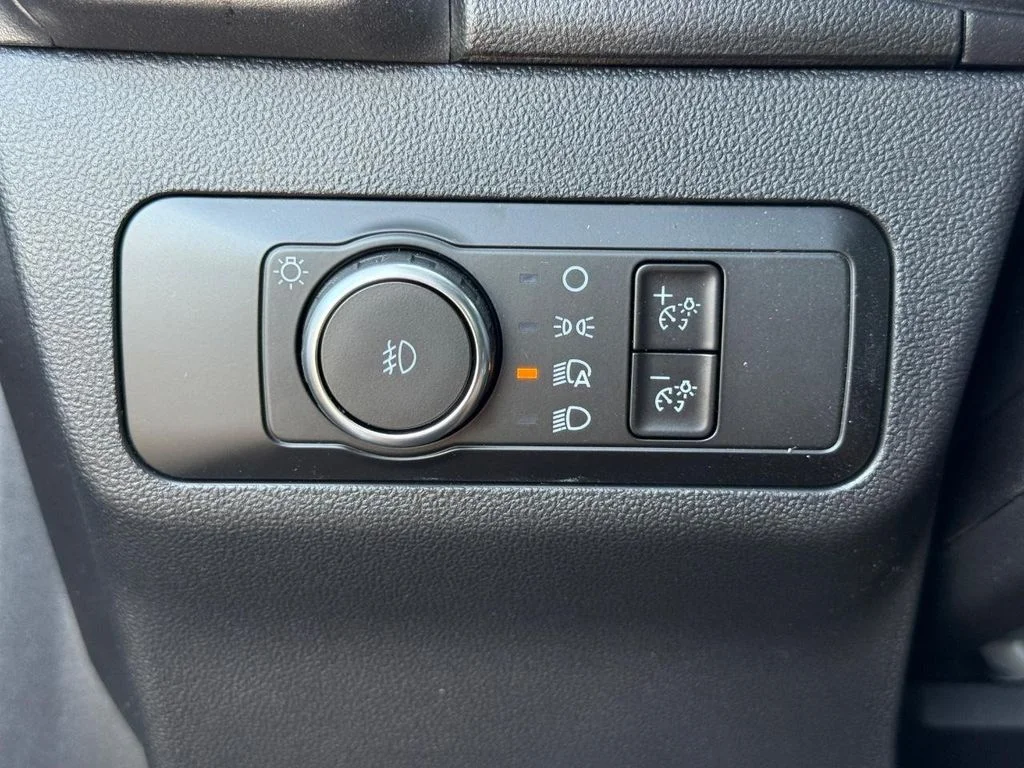 New 2026 Space White Metallic Ford Badlands® image 16