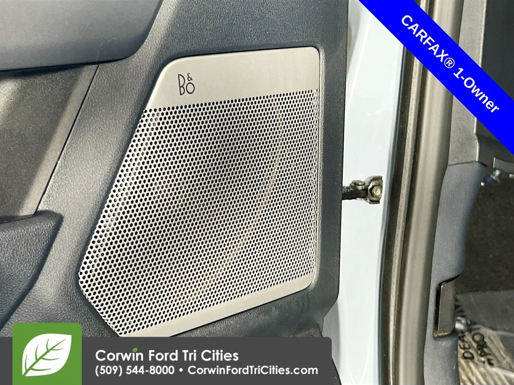 Used 2024 Glacier Gray Metallic Ford Lariat image 13