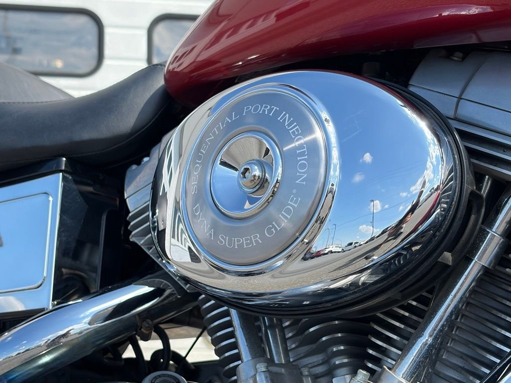 Used 2004 Red Harley-Davidson  image 14