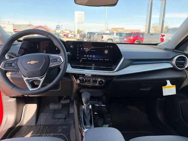 2026 Chevrolet Trax LT - Photo 15