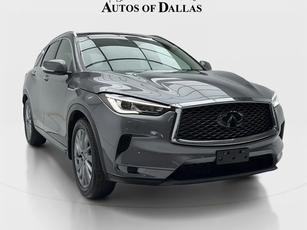 Used 2025 Gray INFINITI LUXE image 2