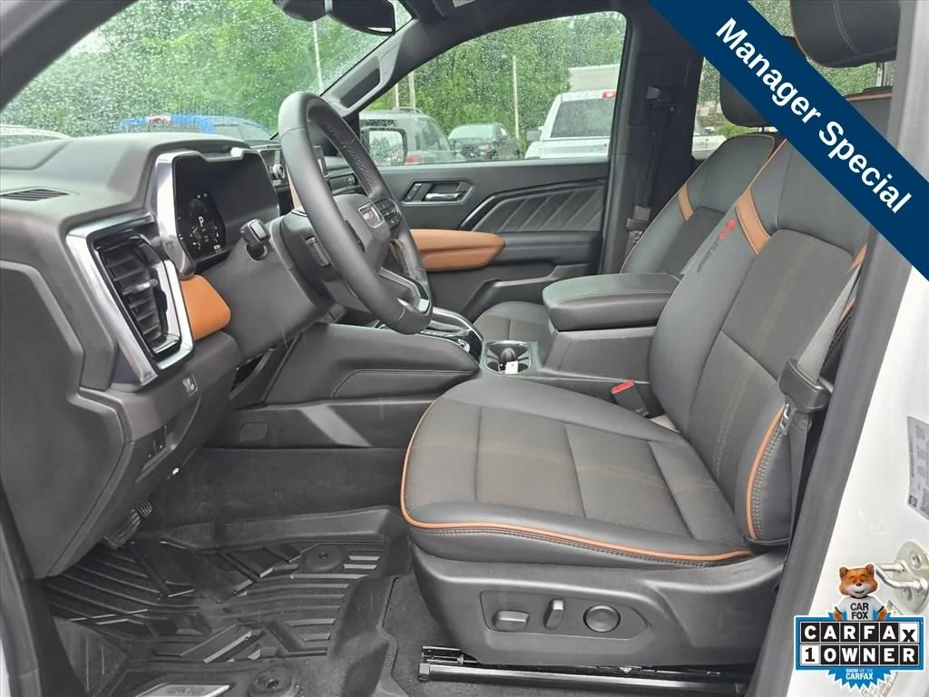 Used 2024 Summit White GMC AT4 image 8