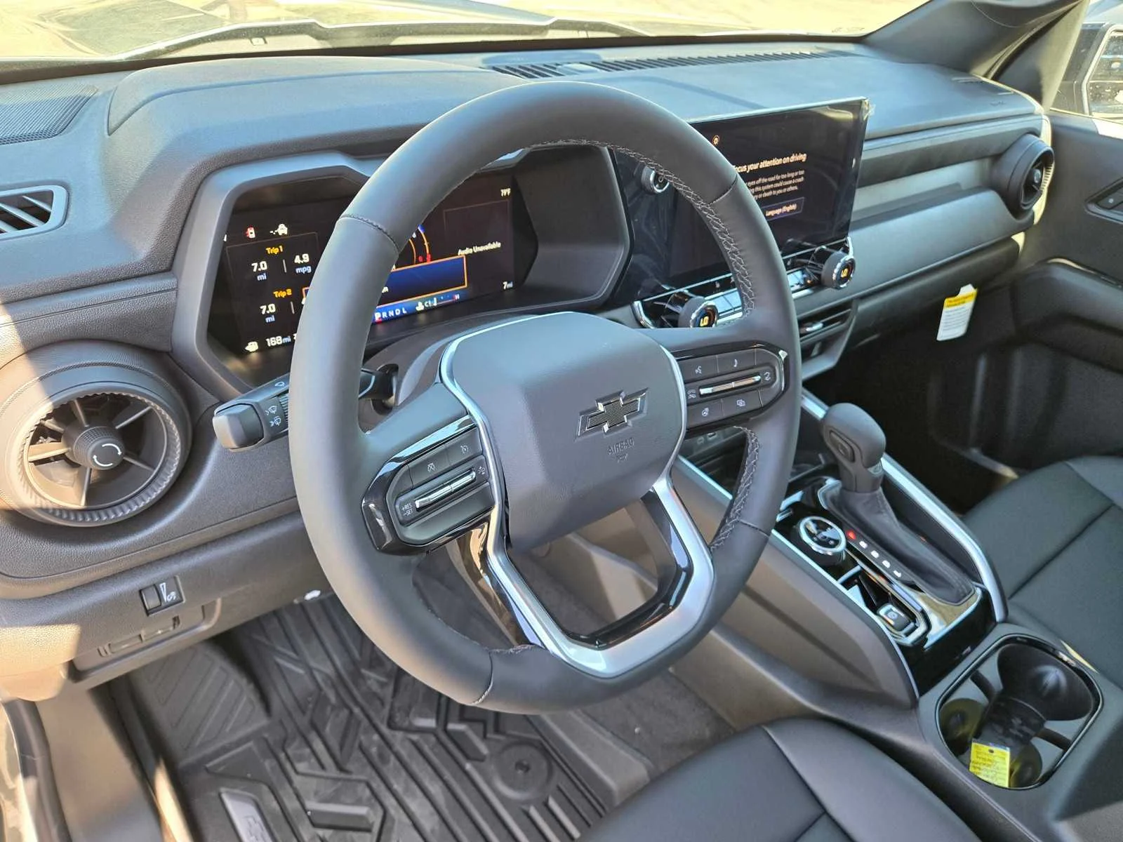 2026 Chevrolet Colorado Trail Boss - Photo 10