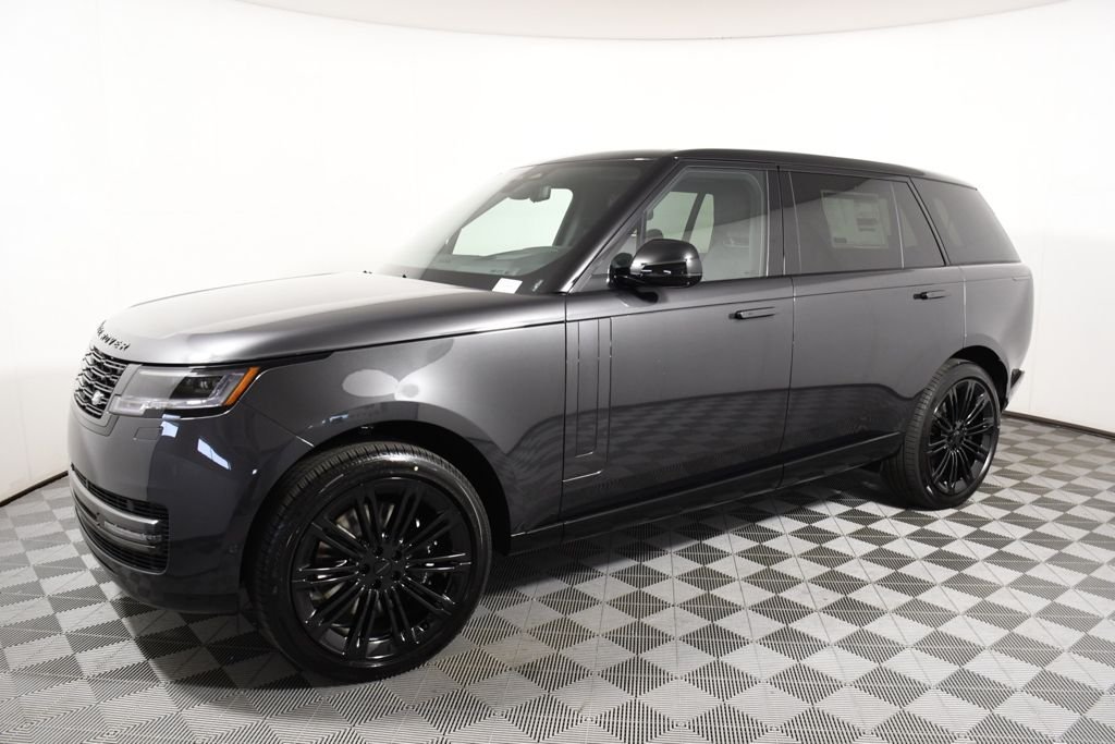New 2026 Carpathian Gry Land Rover SE image 2