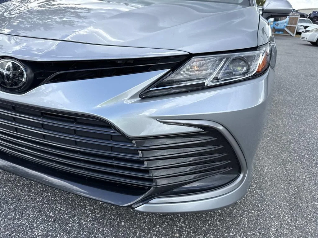 Used 2023 Silver Toyota LE image 9