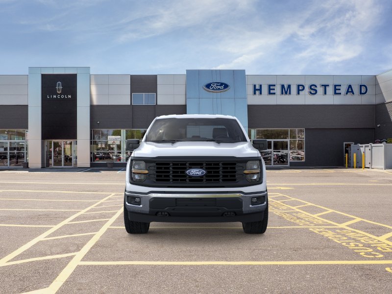 New 2026 Oxford White Ford XL image 6