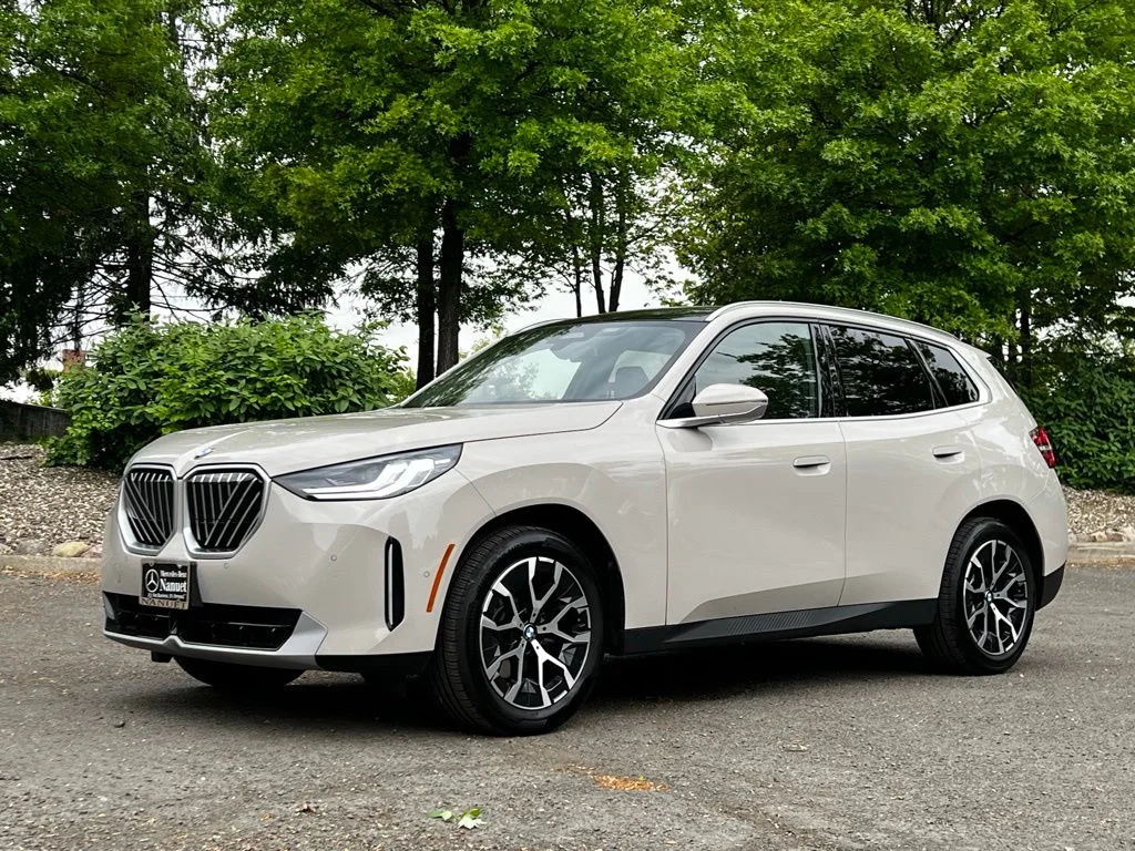 2026 BMW X3 30 XDRIVE's photo