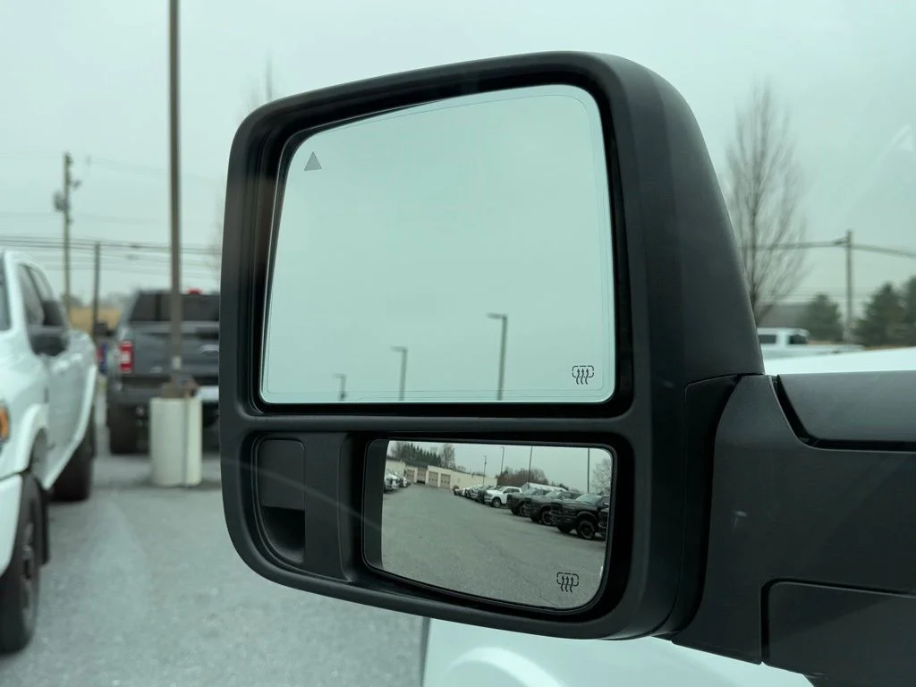 2026 RAM 3500 Limited - Photo 14