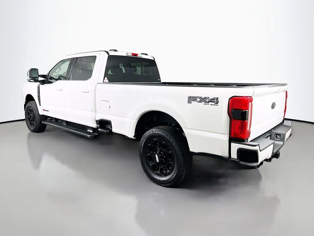 New 2026 Star White Metallic Tri-Coat Ford Lariat image 11