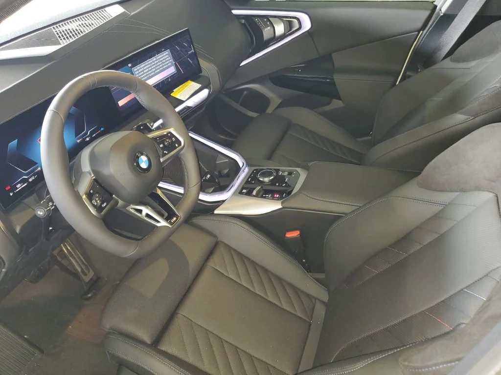 New 2026 Alpine White BMW 30 xDrive image 15
