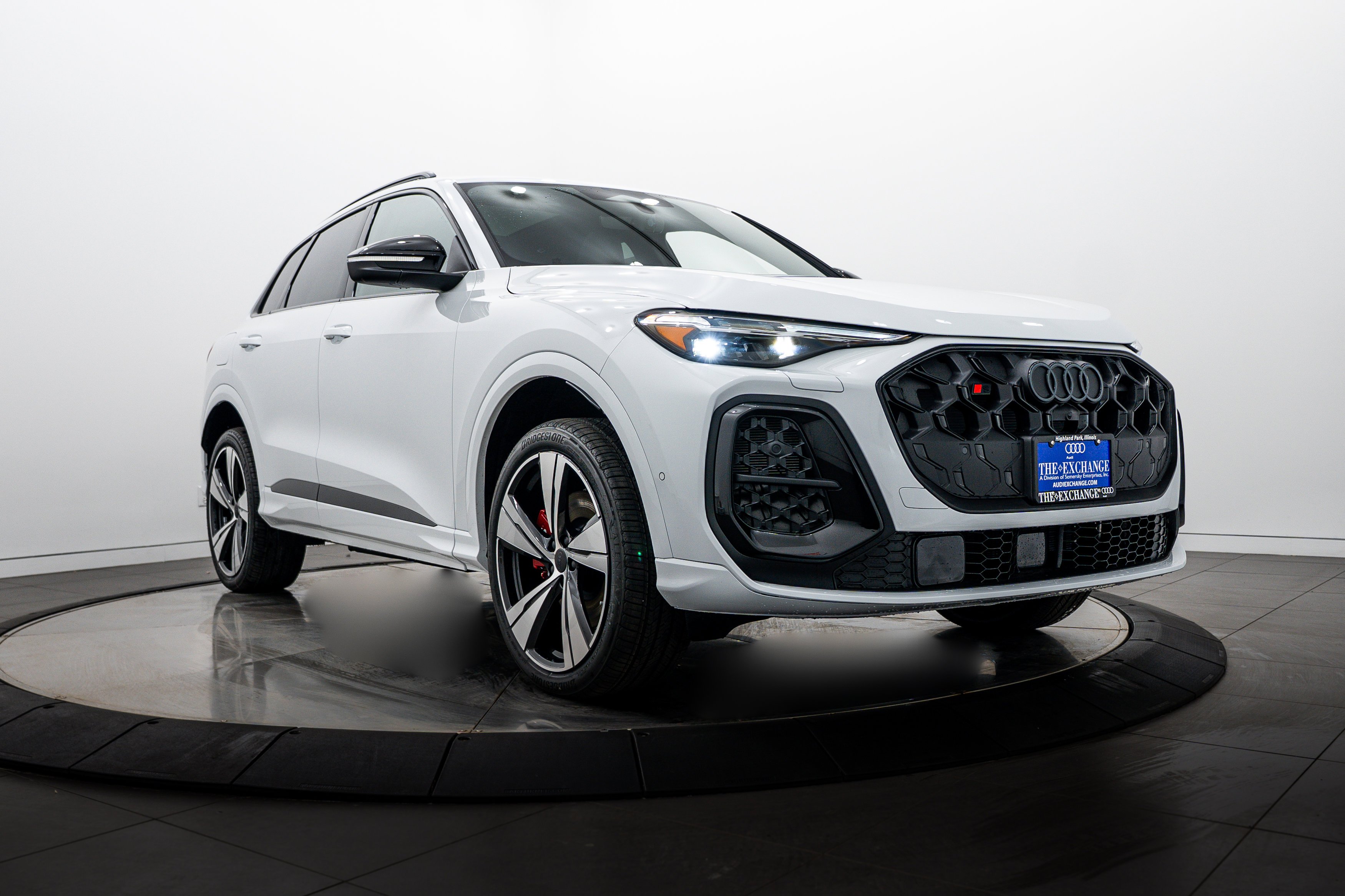 2026 Audi SQ5 Premium Plus quattro's photo