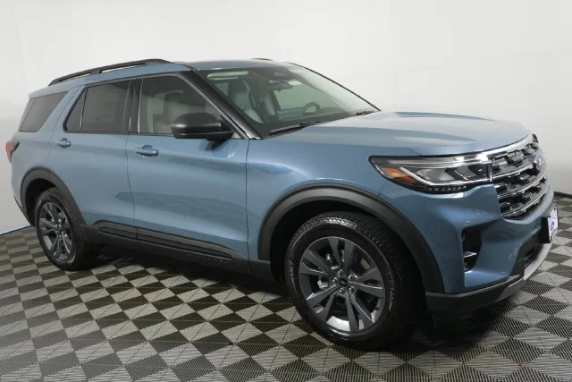 New 2026 Vapor Blue Metallic Ford Active image 1
