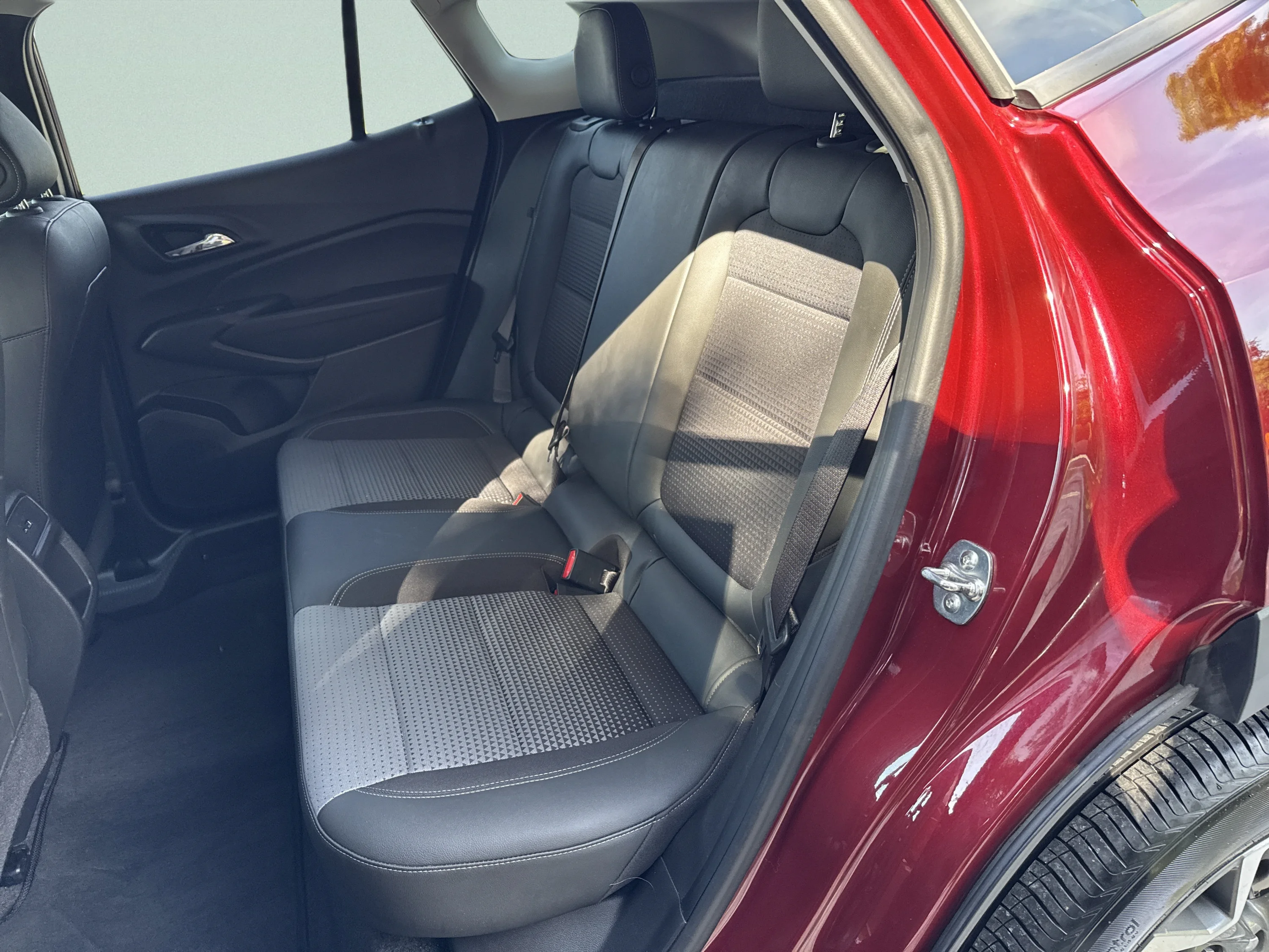 Used 2024 Crimson Metallic Chevrolet LT image 15