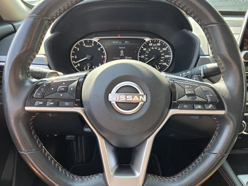 Used 2024 Pearl NISSAN 2.5 SR image 27