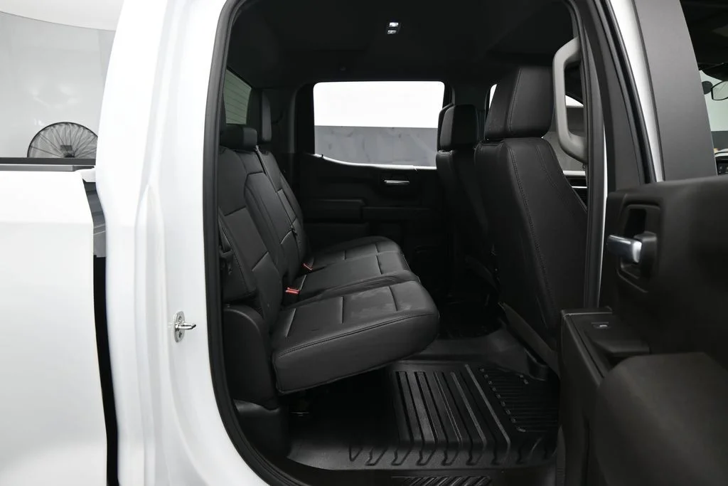 Used 2026 Summit White Chevrolet WT image 32