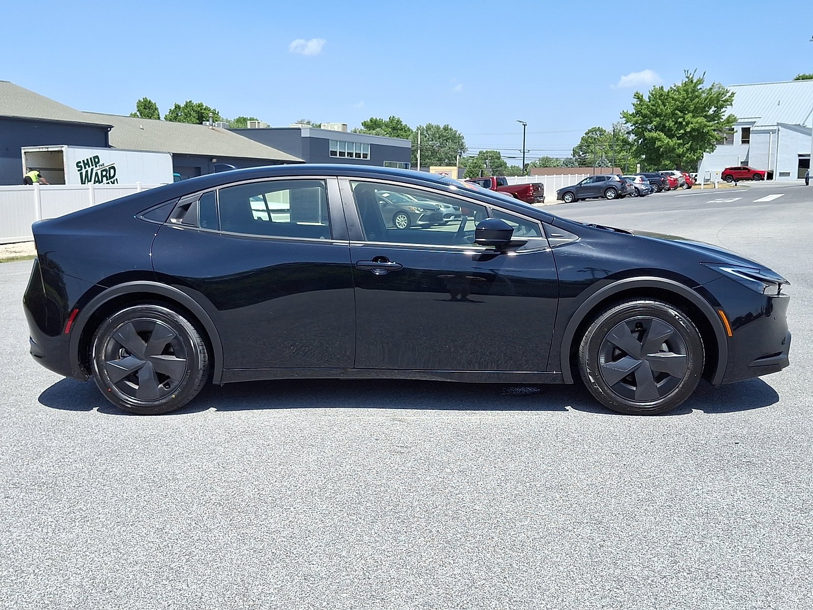 Used 2025 Midnight Black Metallic Toyota LE image 8
