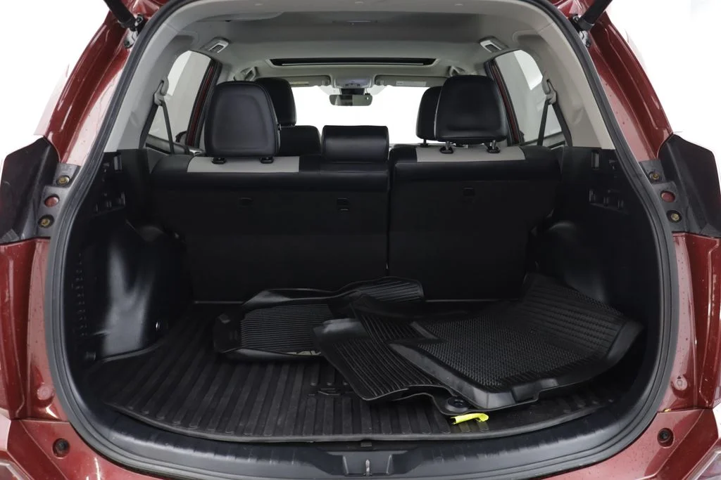 2018 Toyota RAV4 Limited - Photo 18