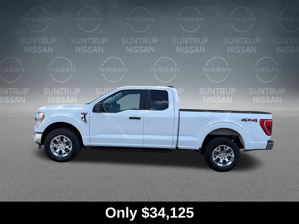 Used 2021 White Ford XLT image 4