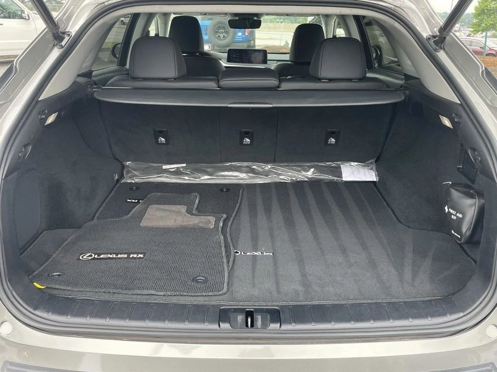 Used 2020 Silver Lexus 350 image 8